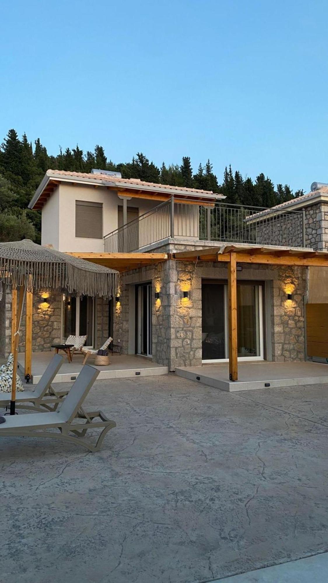 Zephyros Villas - Agios Nikitas Exterior photo